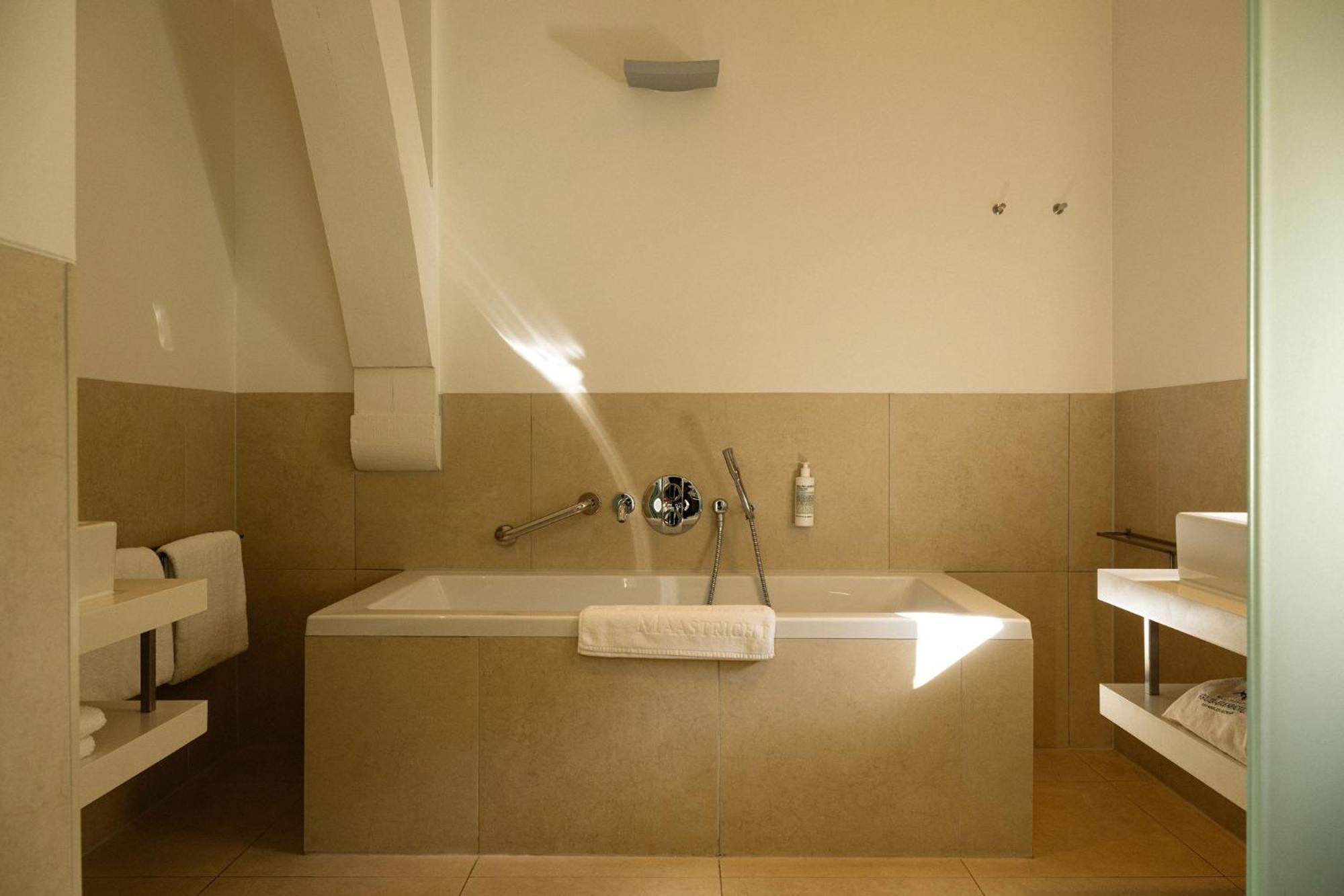 Kruisherenhotel - Oostwegel Collection, Member Of Design 5*